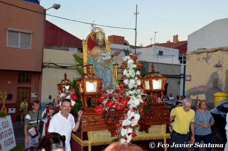 Momento de la procesión de anoche en El Ejido (Foto Francisco Javier Santana)